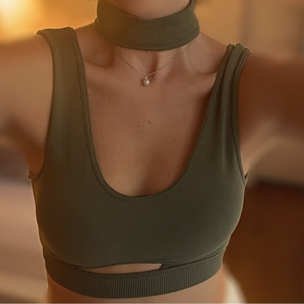 NWOT Army Green Croptop with neck + cutout detail